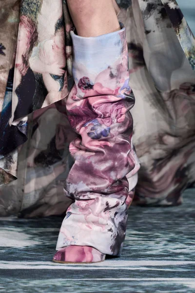 Look 136